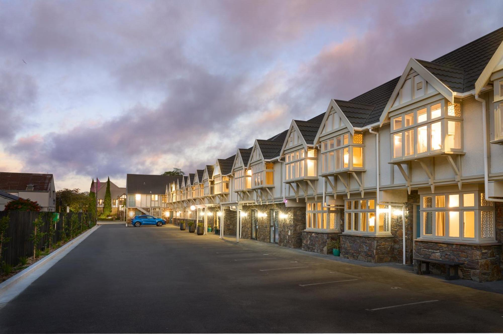 The Elmwood Motel Κράισττσερτς Εξωτερικό φωτογραφία